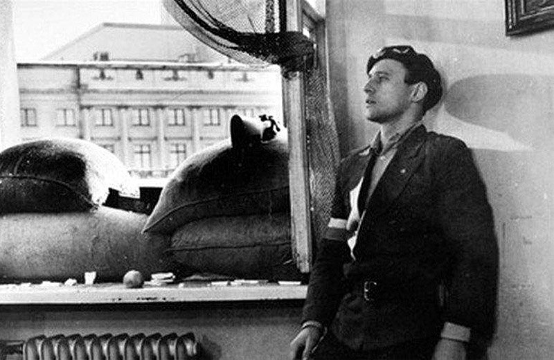 Dzień czwarty film wojenny