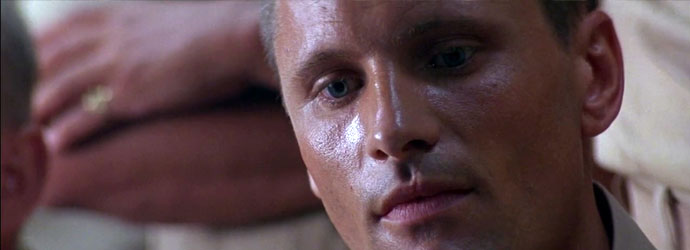 Karmazynowy przypływ film wojenny