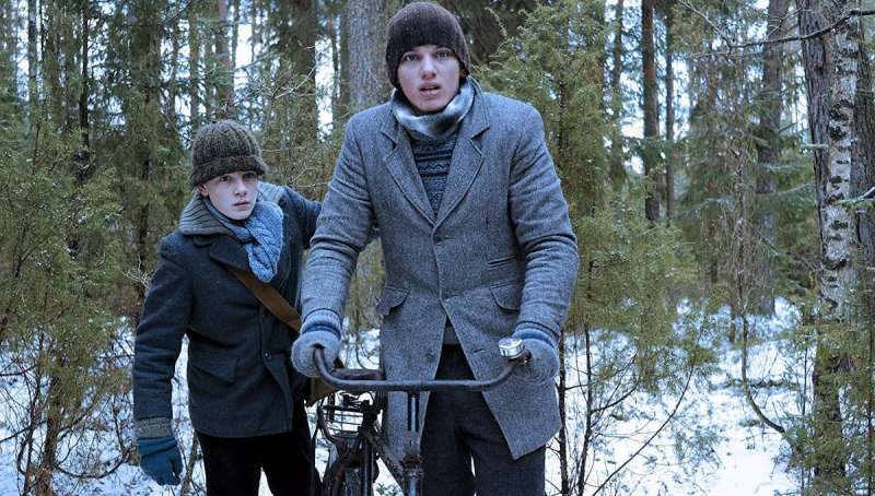 Ostatnia zima wojny film wojenny