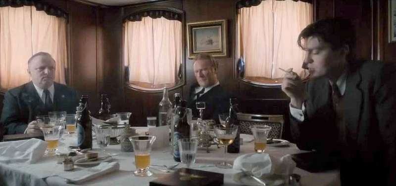 Podzielony kontynent film wojenny