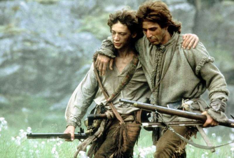 Rewolucja film wojenny