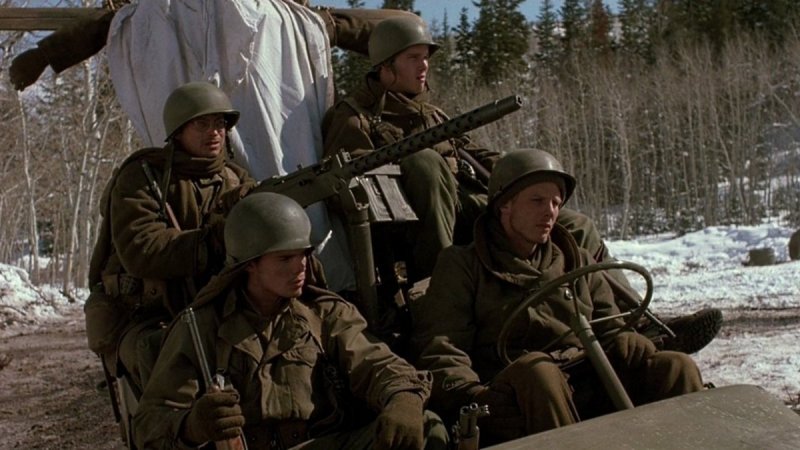 W księżycową jasną noc film wojenny