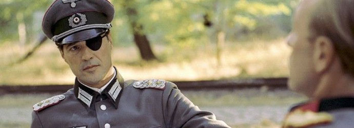 Zamach w Wilczym Szańcu film wojenny